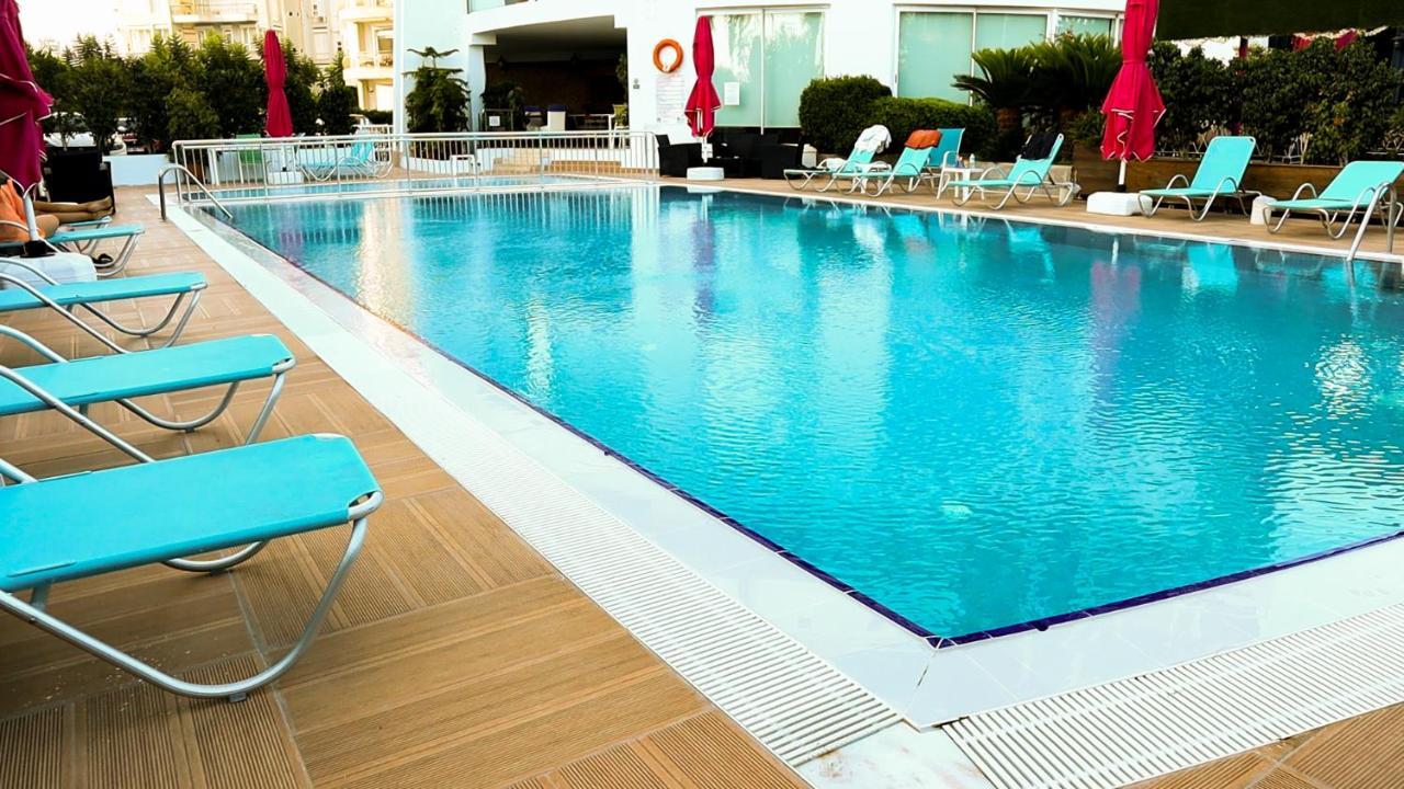 The Corner Park Hotel Antalya Exterior photo